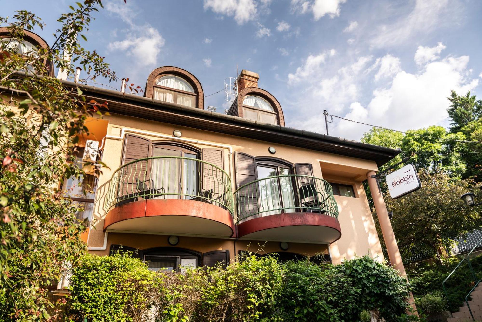Hotel Bobbio — Fotók 1